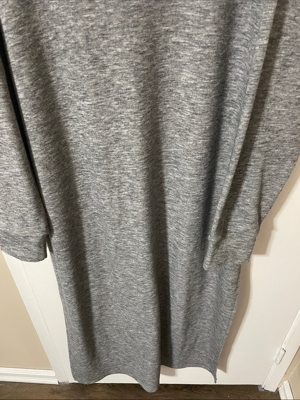 Smash + Tess Heather Grey Maxi Sweater Size 2XL - Picture 4 of 12